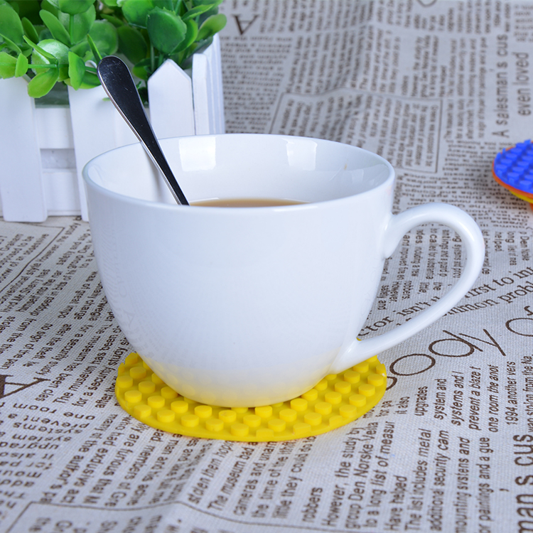 隔热防滑积木杯垫