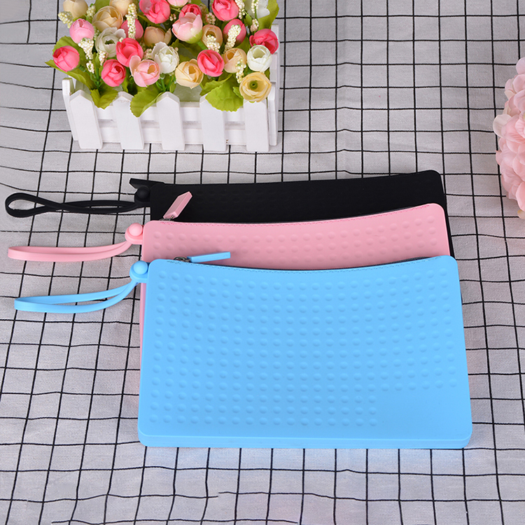 硅胶产品:硅胶包包