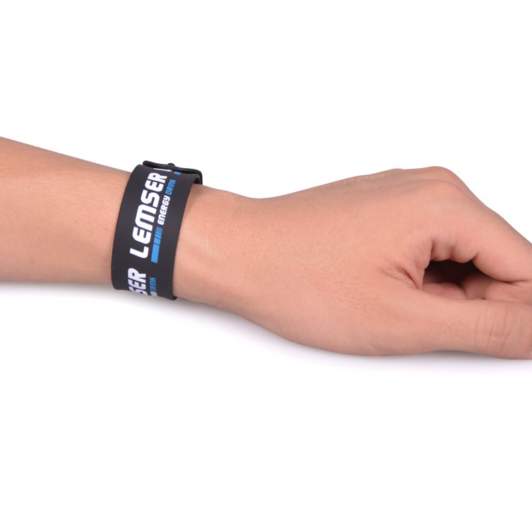 硅胶礼品:拍拍手环