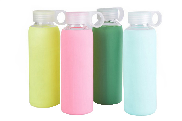 带硅胶套的玻璃水瓶